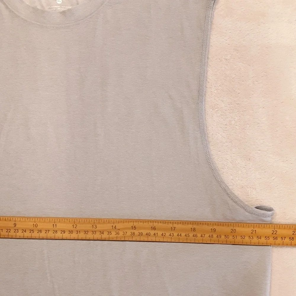 True Classic Mens Sleeveless Active Tee XL Light Gray Performance Athletic